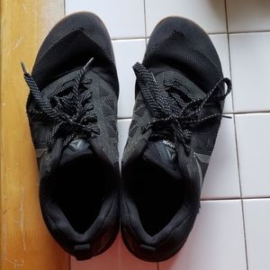 M 11. Black Reebok Crossfit sneakers